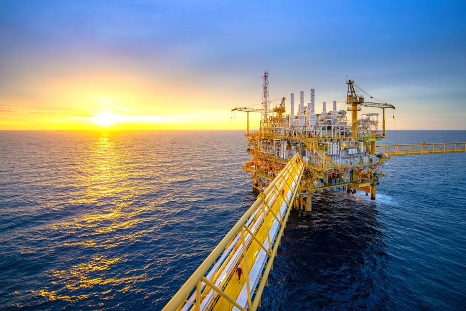 Relays in the Petroleum Industry Enhancing Safety & Control.jpg